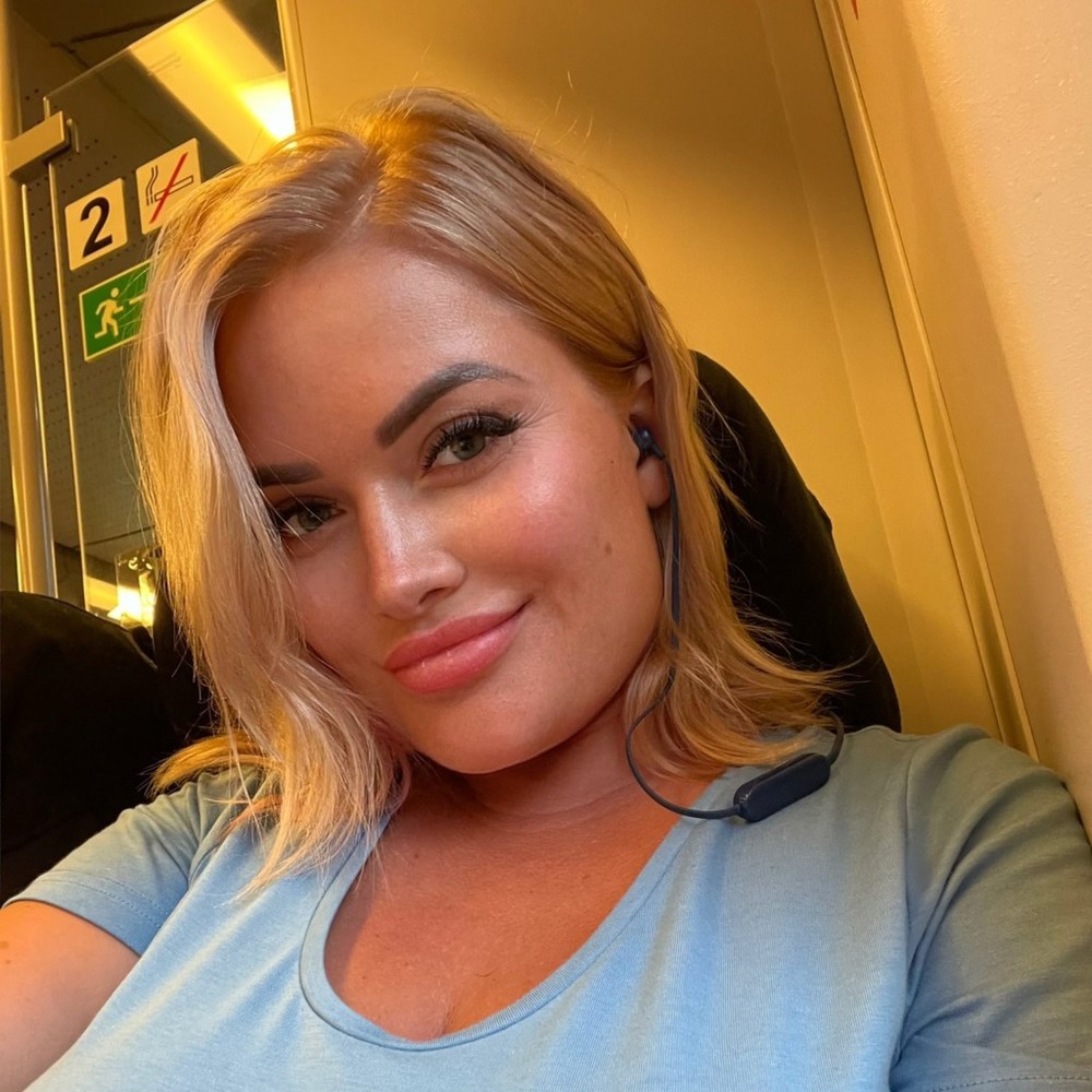 Meet your Posher, Melissa